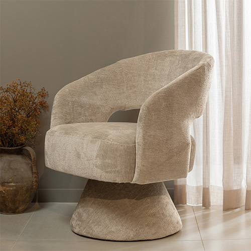 Fauteuil pivotant en tissu chenille beige - Ebba