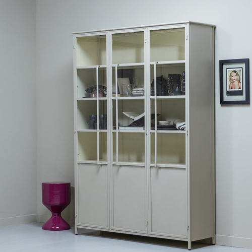 Vaisselier 3 portes en métal beige sable 142 cm - Exhibit