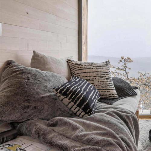 Plaid effet fourrure beige nuage 130 x 160 cm - Kinta