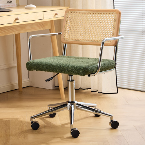 Fauteuil de bureau pivotant et réglable en hauteur en tissu bouclé vert et cannage - Julian