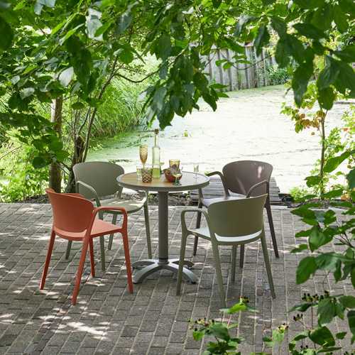 Chaise de jardin empilable en résine verte - Bent