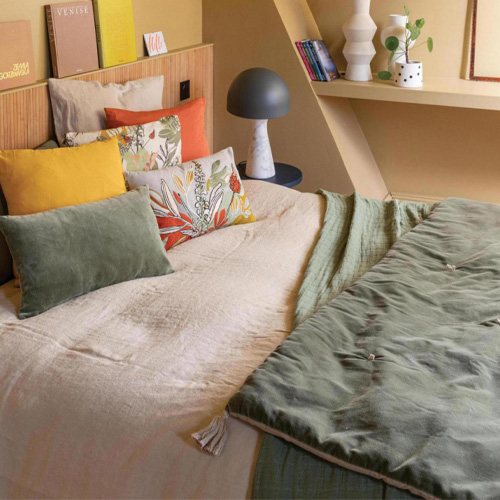 Chemin de lit en velours uni Vert verveine 90 x 240 cm - Elise