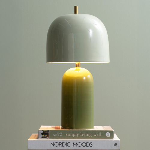 Lampe à poser champignon en métal émaillé vert jungle avec jade grisé - Rico