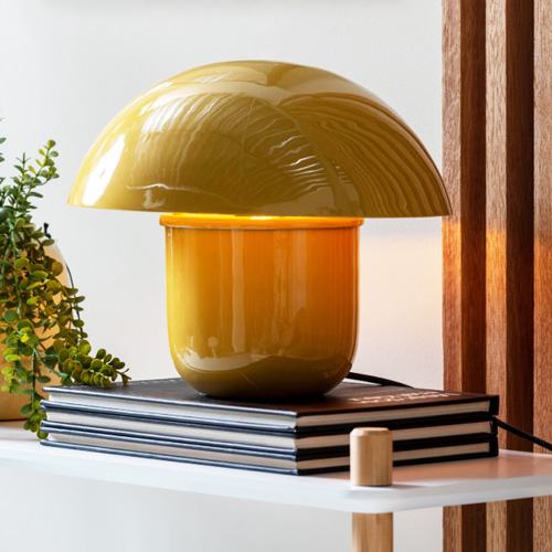 Lampe à poser champignon en métal émaillé jaune miel - Fat Mushroom