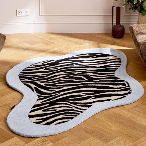 Tapis en laine forme organique motif zèbre bleu 160x230 cm – tissé main - Blue Safari