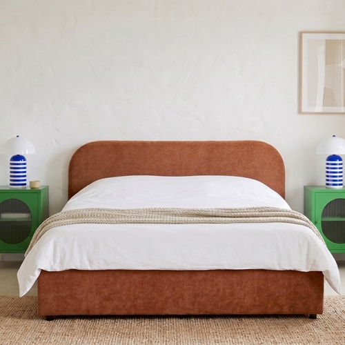 Lit coffre adulte 180x200 cm avec tête de lit en tissu chenille terracotta - Cassis