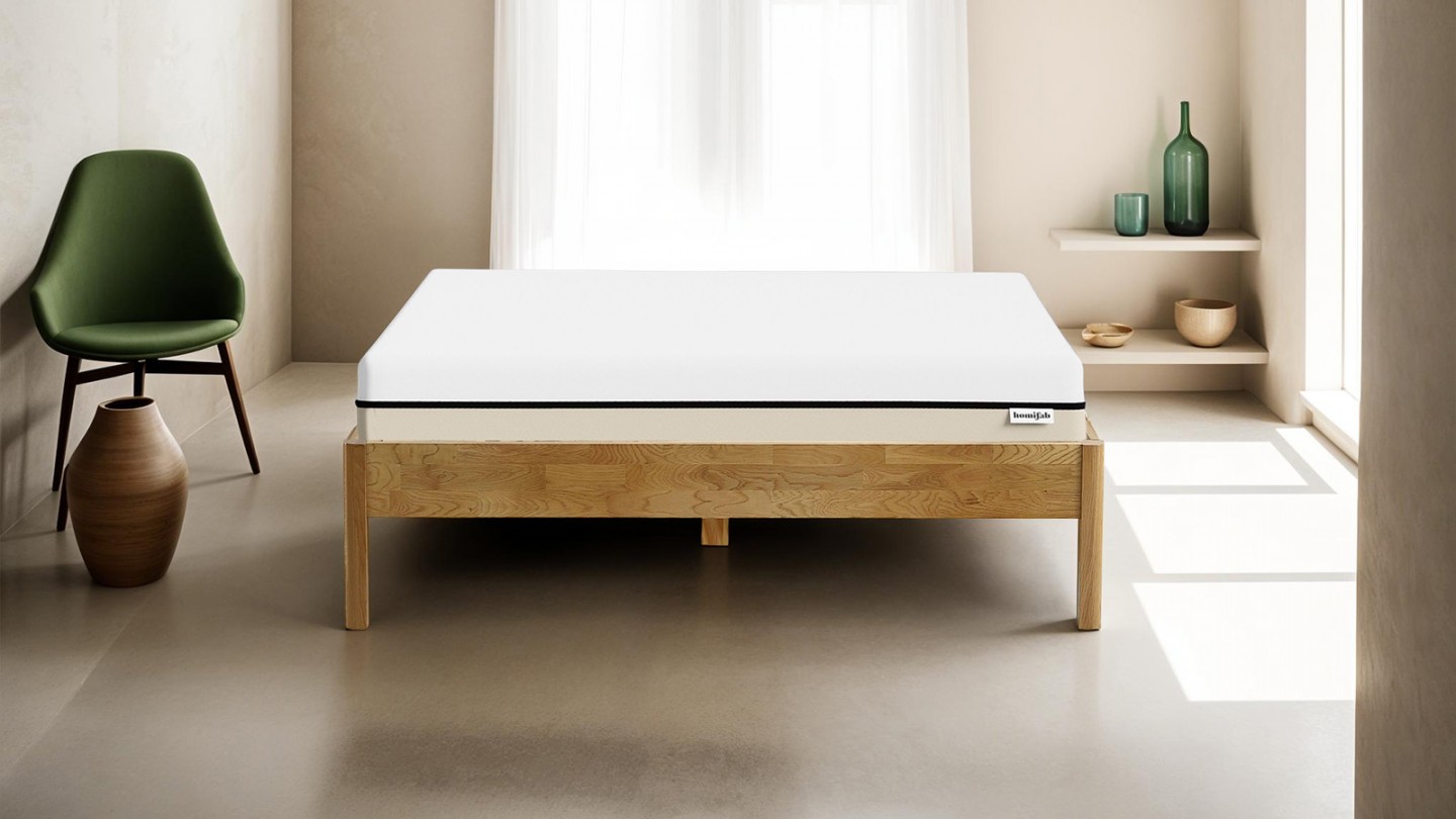 Ensemble lit 160x200 en chêne massif Aina + Matelas Hybride à ressorts ensachés et mémoire de forme - Spring Elite