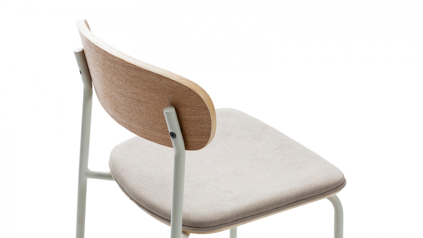Lot de 2 tabourets de bar en tissu beige et effet bois - Svala
