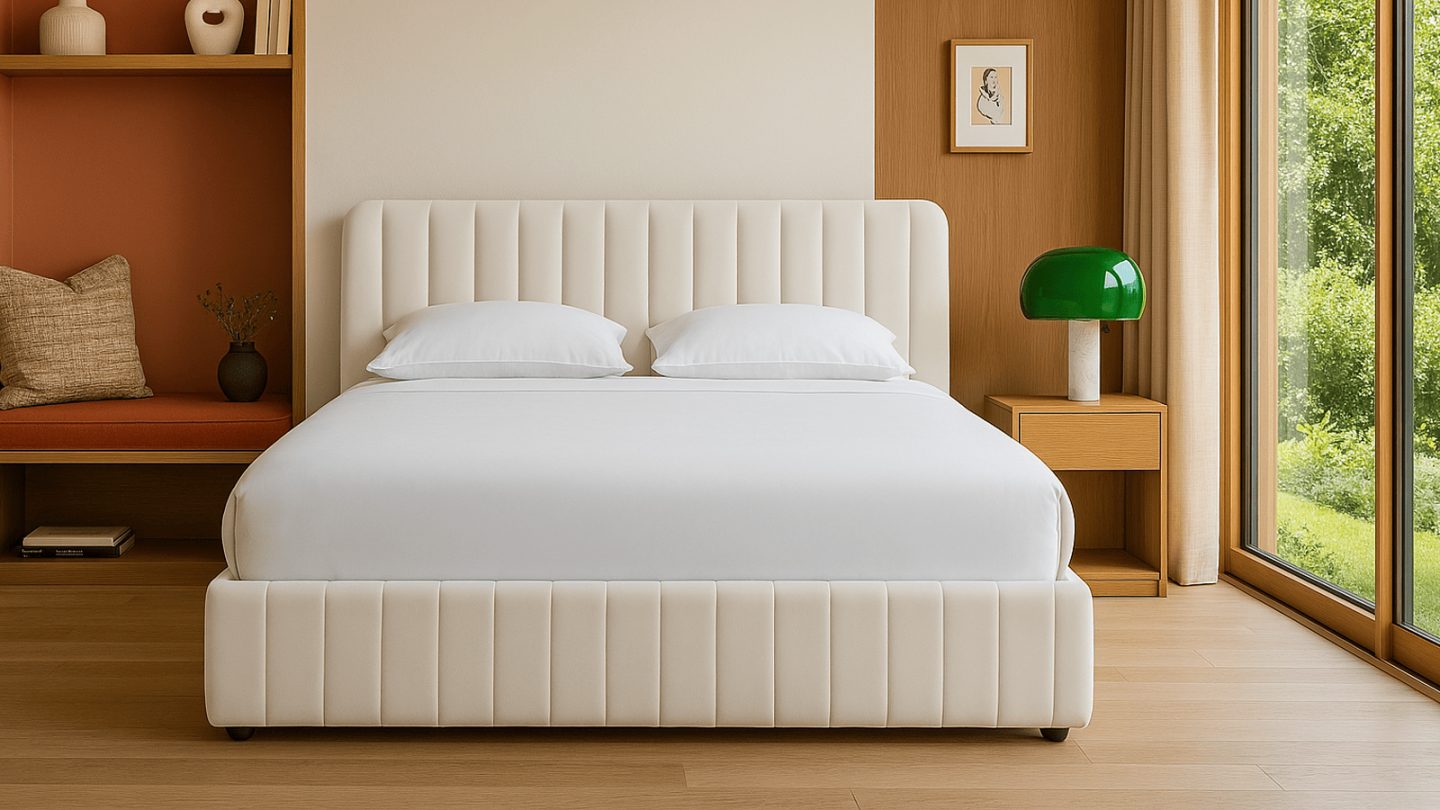Lit coffre adulte 140x190 cm avec tête de lit capitonnée en velours beige - Ava