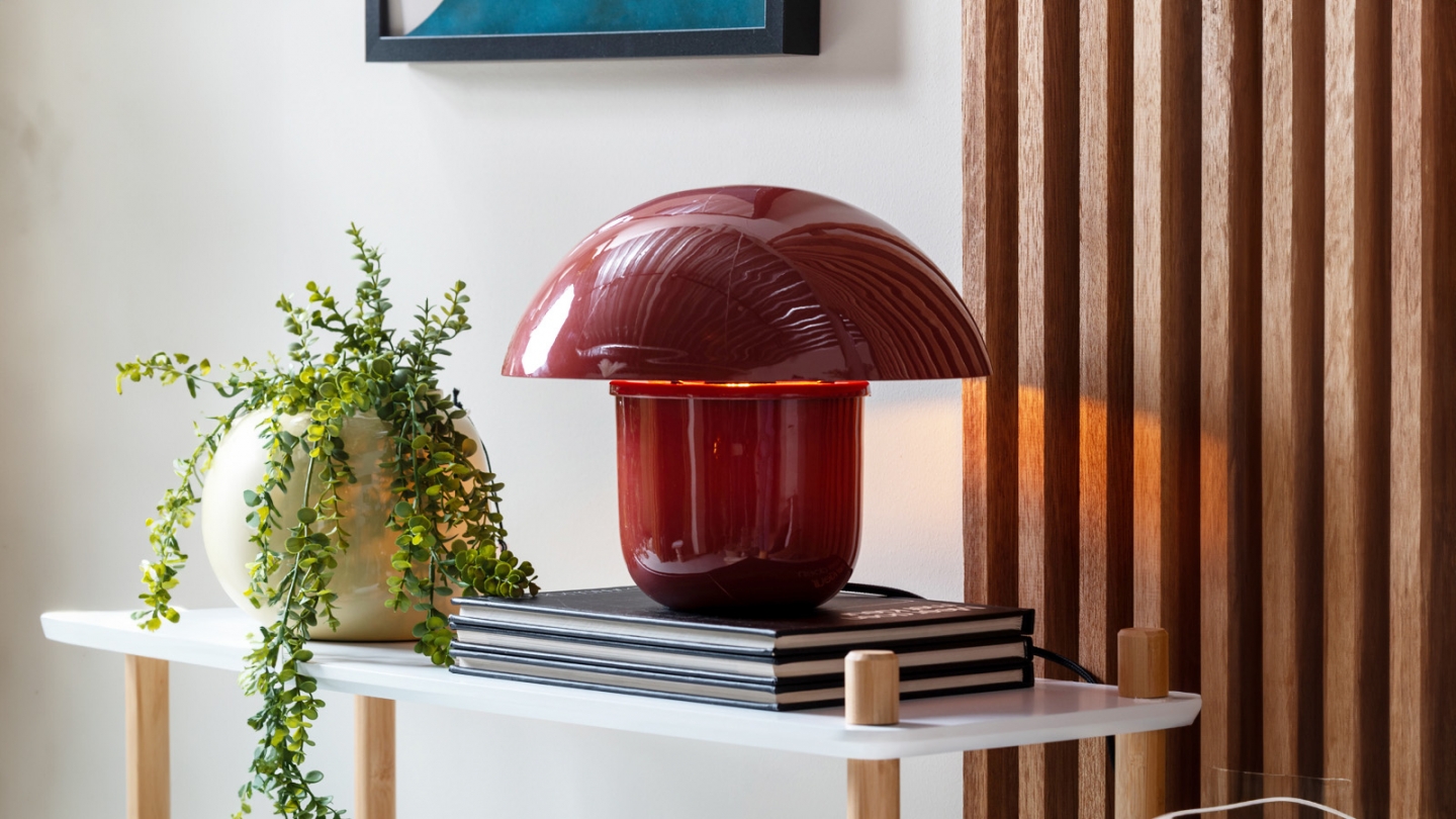 Lampe à poser champignon en métal émaillé rouge ocre - Fat Mushroom