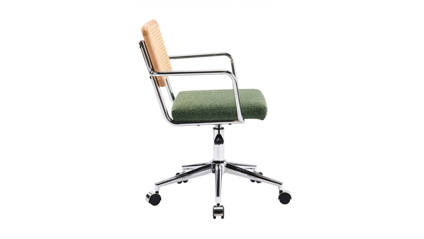 Fauteuil de bureau pivotant et réglable en hauteur en tissu bouclé vert et cannage - Julian
