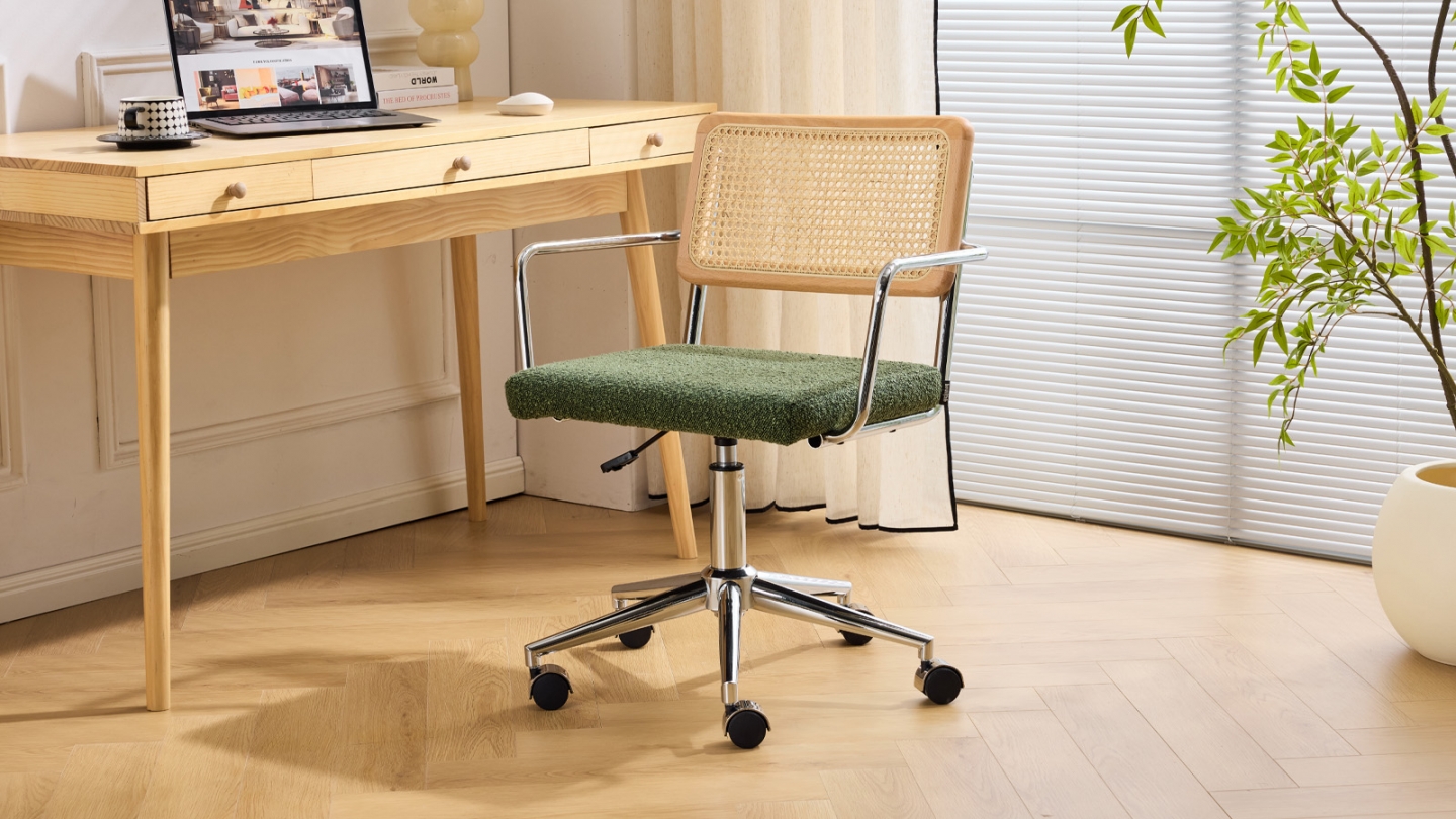 Fauteuil de bureau pivotant et réglable en hauteur en tissu bouclé vert et cannage - Julian