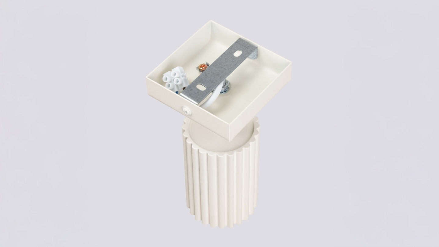 Applique en aluminium cannelé beige - Karbon