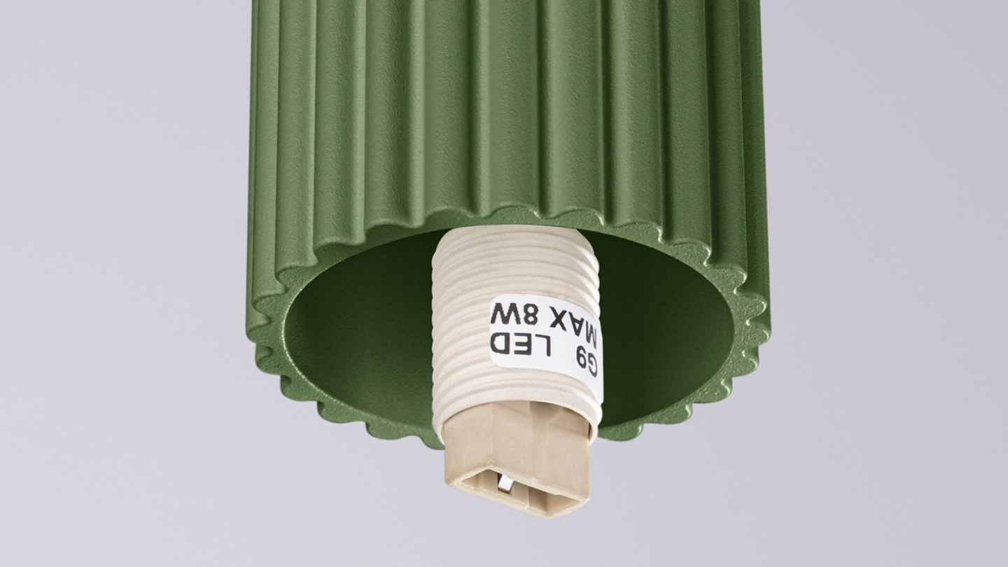 Plafonnier en aluminium cannelé vert olive - Halo