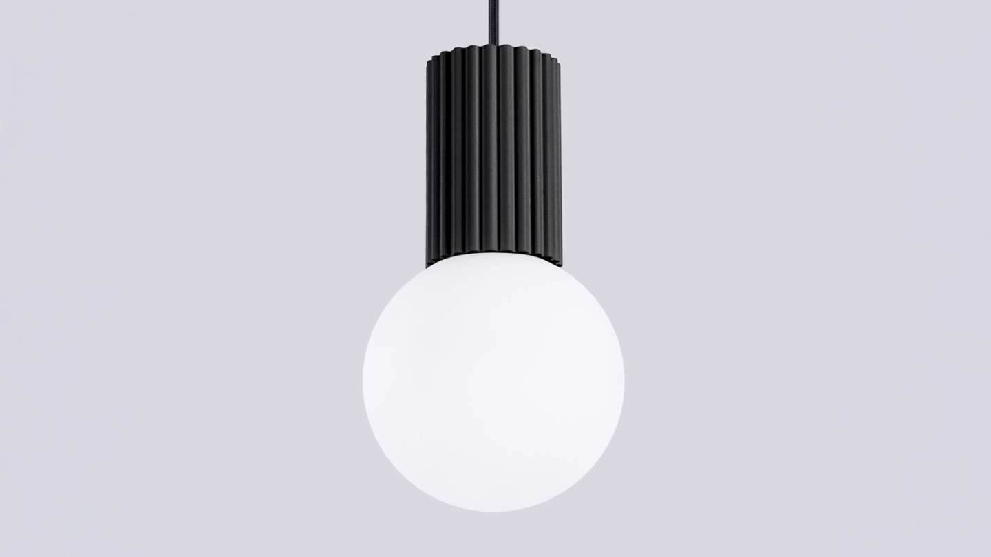 Suspension en aluminium cannelé noir - Halo