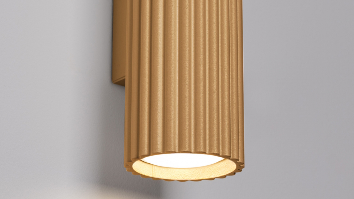 Applique en aluminium cannelé 30 cm or - Karbon