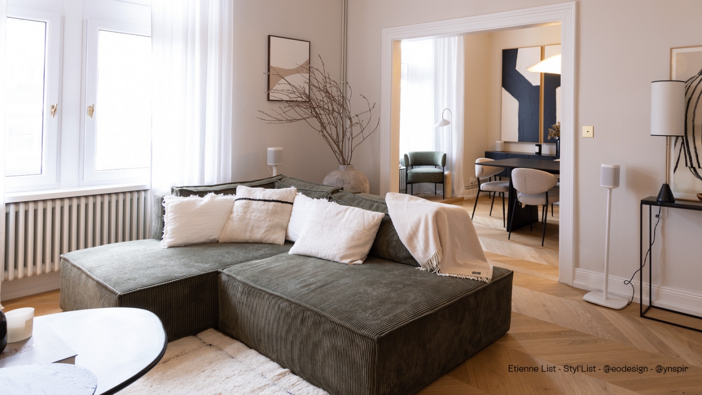 Canapé d'angle à gauche convertible 3 places avec coffre de rangement en velours côtelé vert kaki - Barani