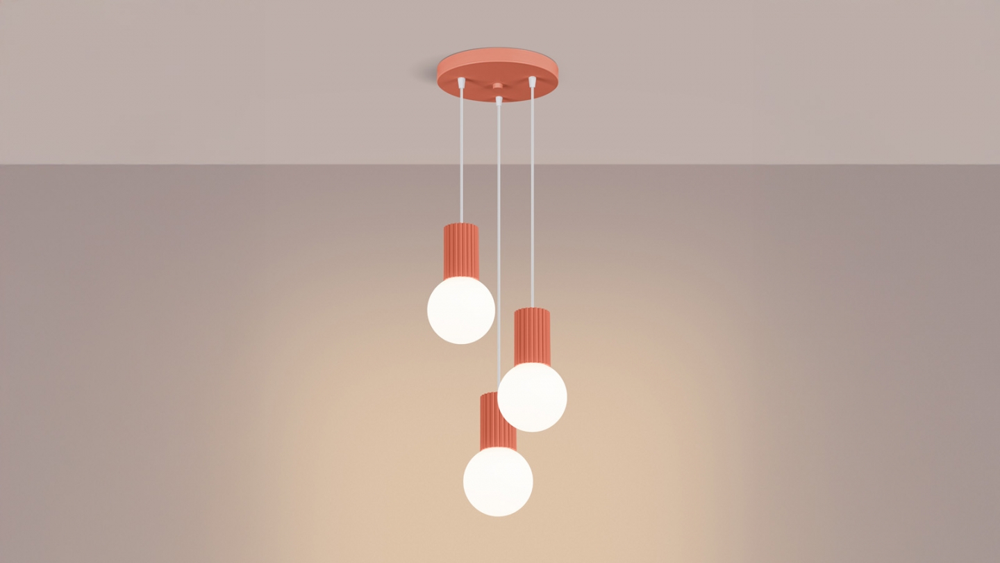 Suspension en aluminium cannelé 3 ampoules pêche - Halo Suspension en aluminium cannelé 3 ampoules pêche - Halo