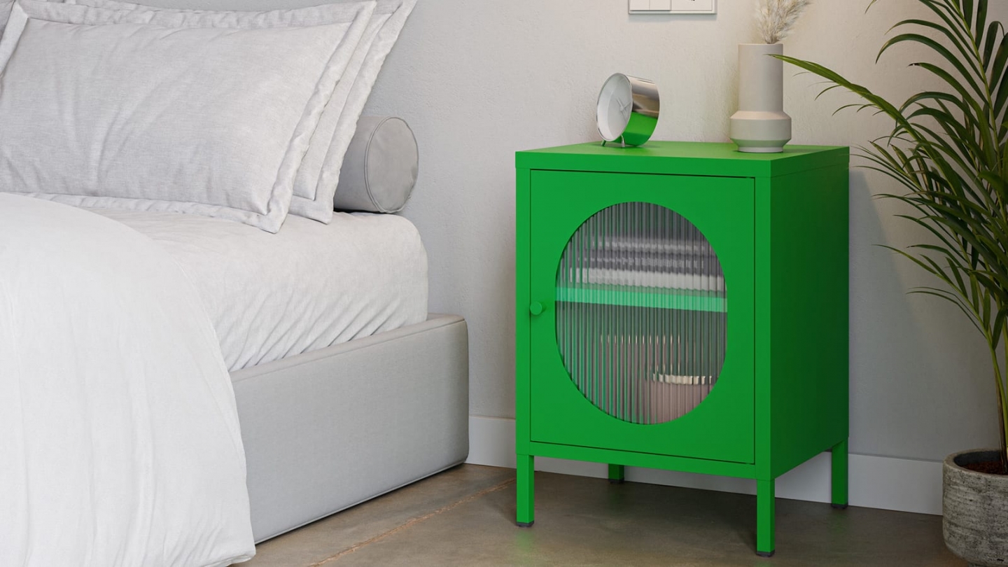 Table de chevet 1 porte en métal vert électrique 40 cm - Ysia