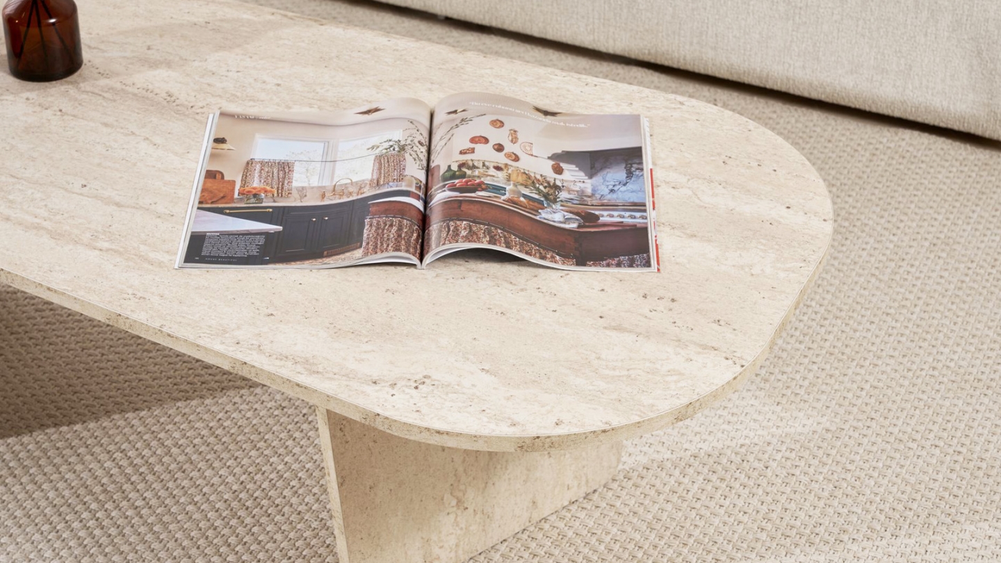 Table basse organique effet travertin 130 cm - Ceane Table basse organique effet travertin 130 cm - Ceane