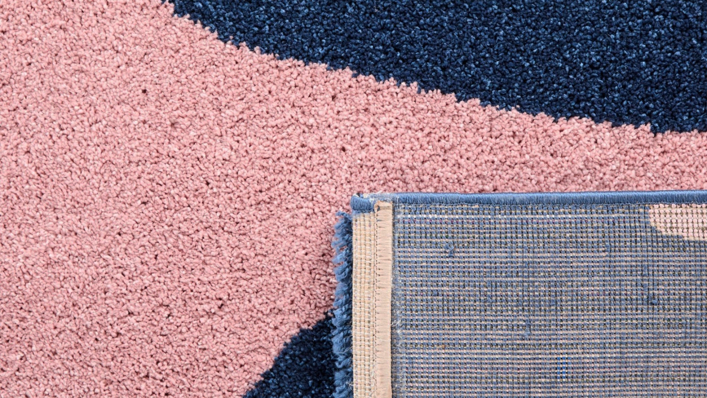 Tapis rétro style année 70 à fleurs bleu 120x160 cm - Bloom Blue Tapis rétro style année 70 à fleurs bleu 120x160 cm - Bloom Blue