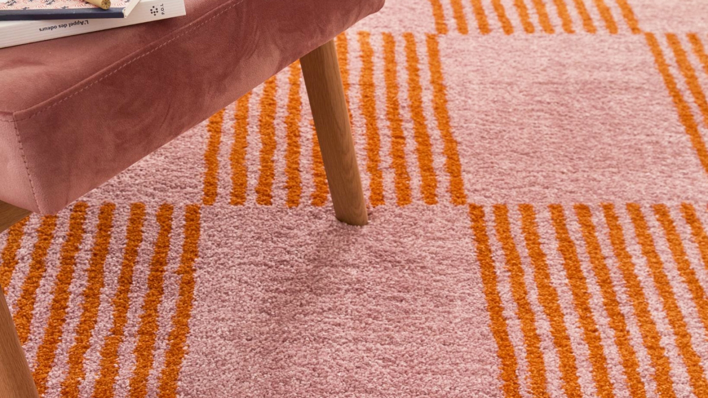 Tapis rétro damnier orange 200x280 cm - Pop Vibes Tapis rétro damnier orange 200x280 cm - Pop Vibes