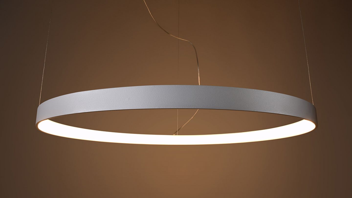 Suspension ronde blanche à Led 55 cm - 3000K - Rio Suspension ronde blanche à Led 55 cm - 3000K - Rio