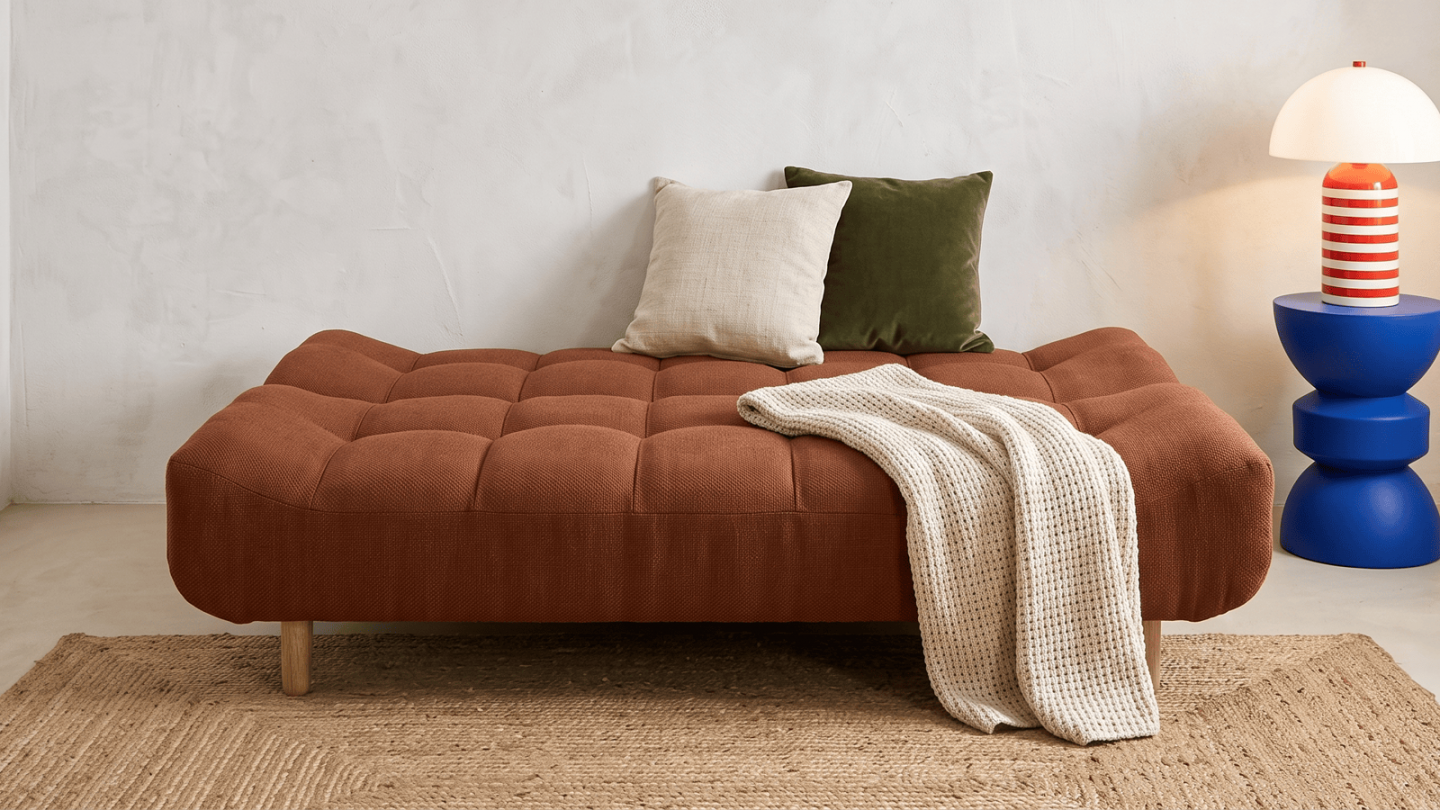 Canapé capitonné convertible 3 places en tissu chenille terracotta - Bumpy Canapé capitonné convertible 3 places en tissu chenille terracotta - Bumpy