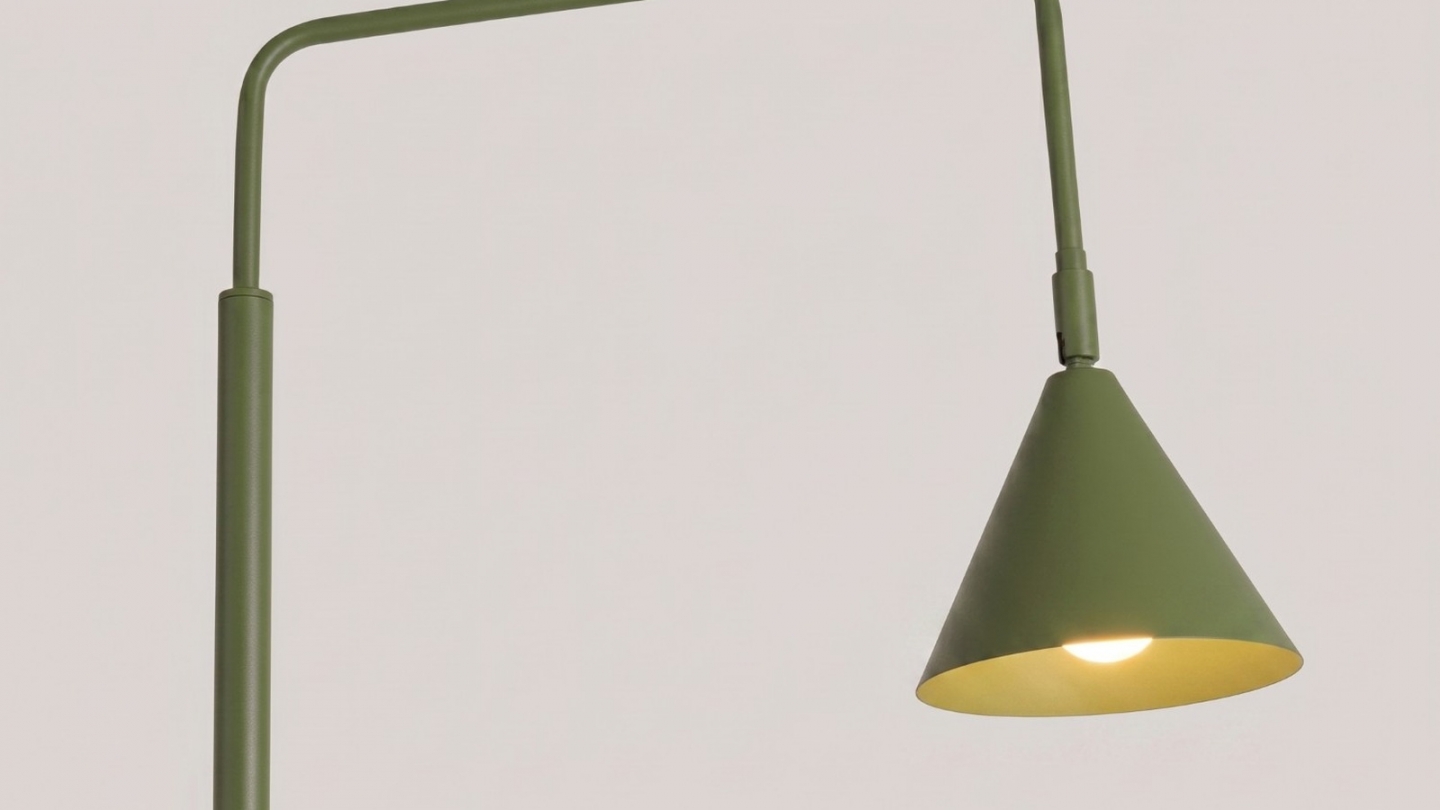 Lampadaire en métal vert olive 165 cm - Nox Lampadaire en métal vert olive 165 cm - Nox