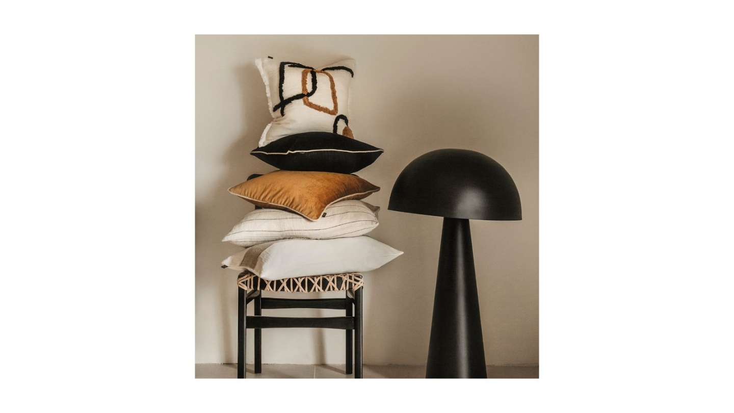 Housse de coussin en velours Gold 45 x 45 cm - New Delhi Housse de coussin en velours Gold 45 x 45 cm - New Delhi
