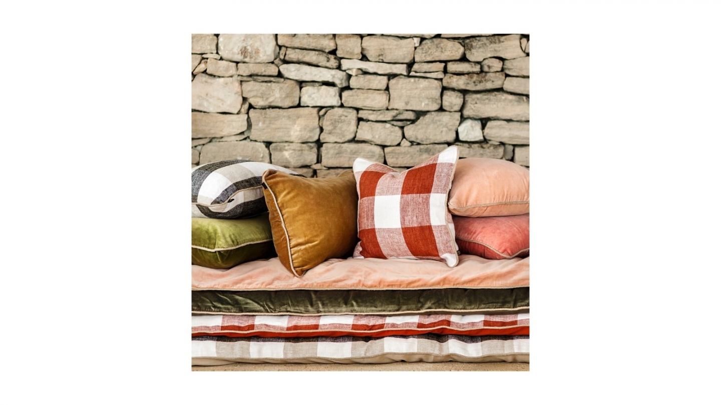 Housse de coussin en velours Gold 45 x 45 cm - New Delhi Housse de coussin en velours Gold 45 x 45 cm - New Delhi