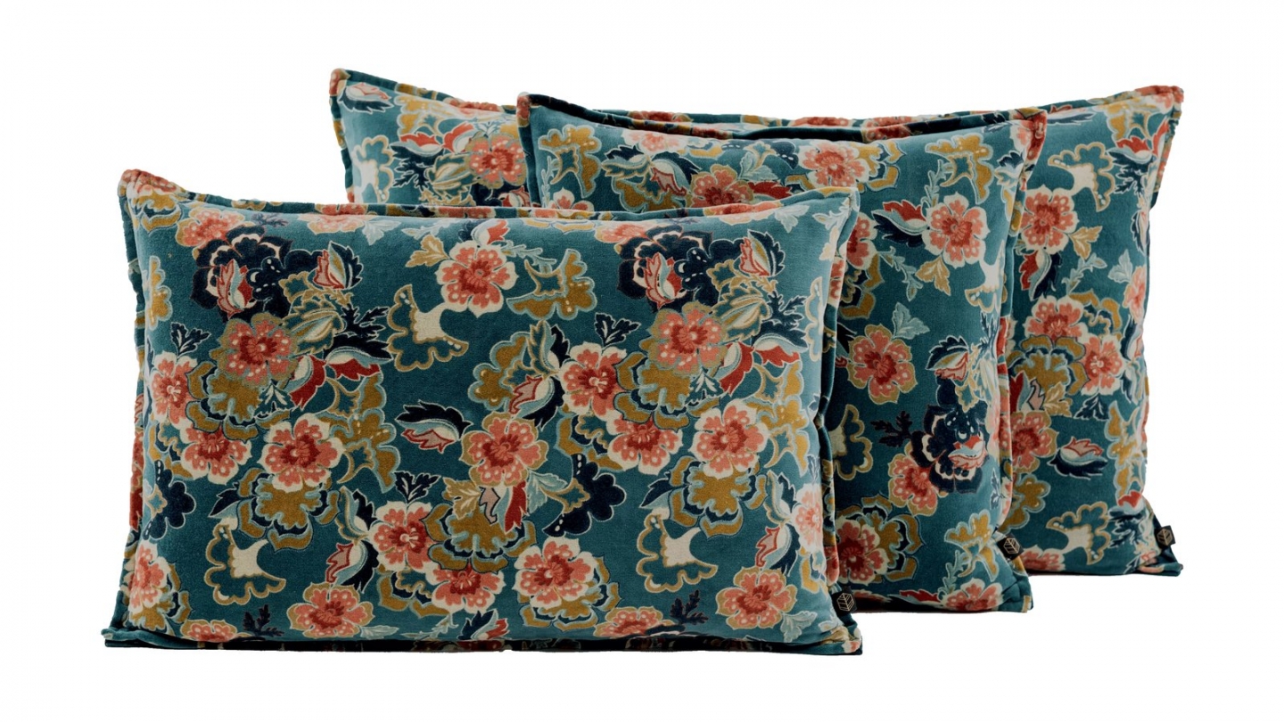 Housse de coussin en velours imprimé bleu de Prusse 40x 60 cm - Boston Housse de coussin en velours imprimé bleu de Prusse 40x 60 cm - Boston