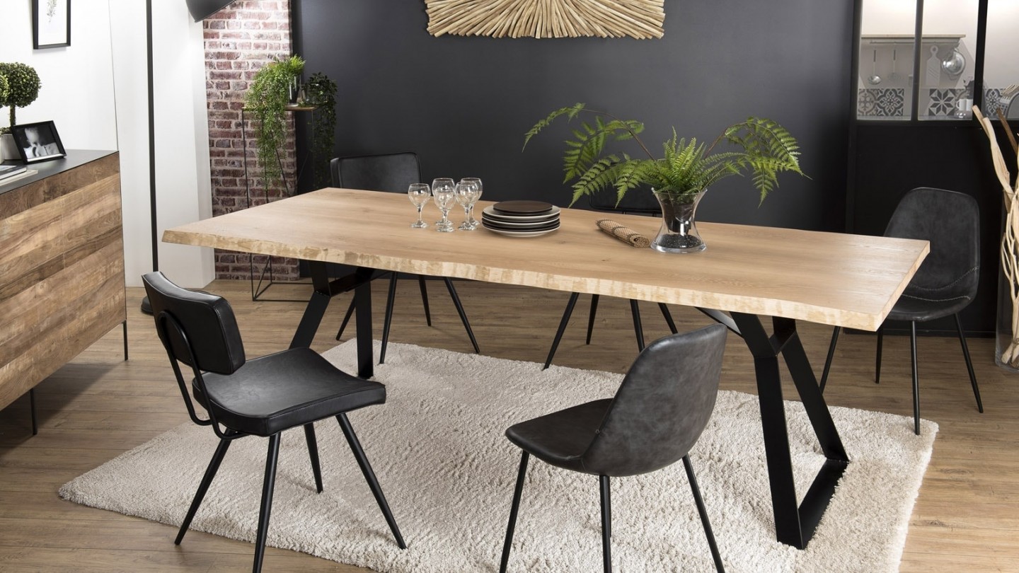 Table à manger 230x100cm en chêne piètement métal noir - Collection Maxence