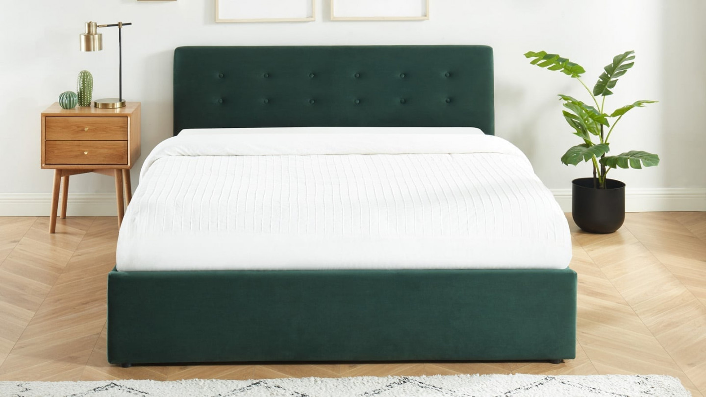 Ensemble lit coffre 160x200 en velours vert + matelas Memo HR avec tête de lit et sommier à lattes - Collection Tina