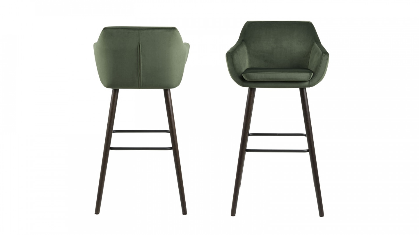 Lot de 2 fauteuils de bar en velours vert et piètement en chêne - Nora