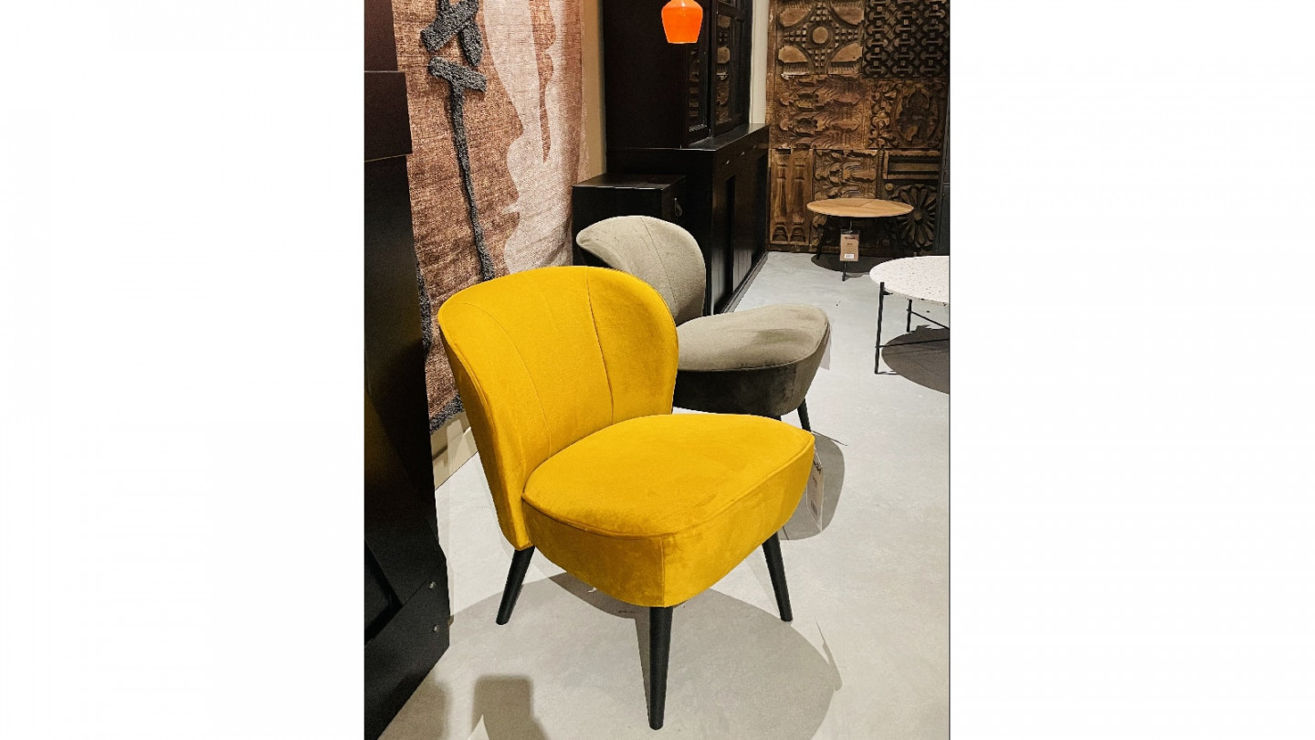 Fauteuil en Velours ocre – Collection Sara – Woood