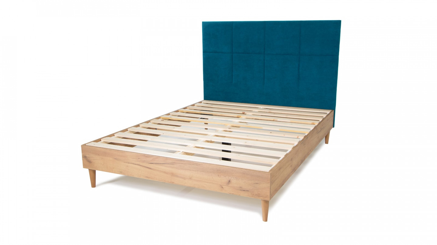 Lit adulte 140x190 cm en bois naturel avec sommier et tête de lit en velours bleu canard - Pamy