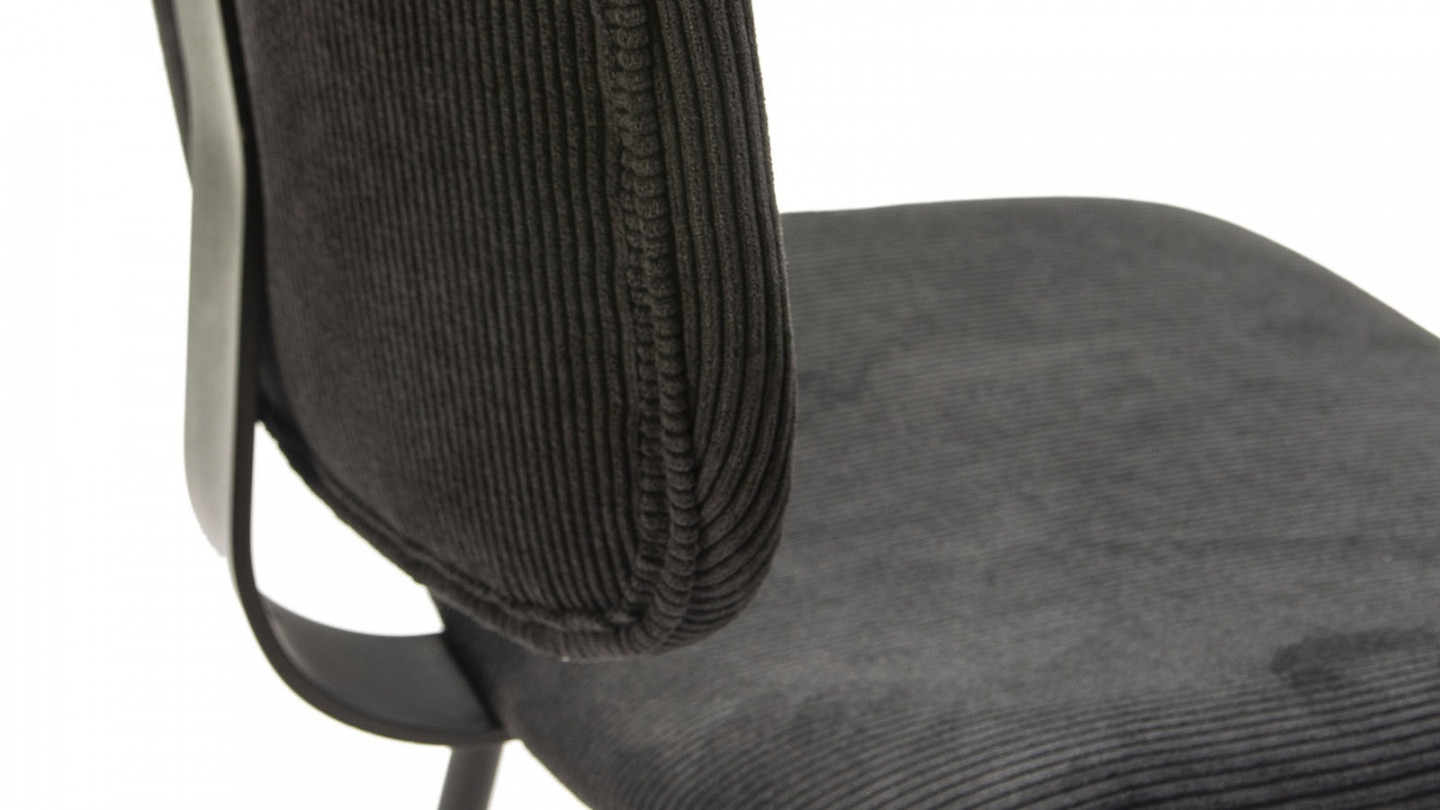 Lot de 2 chaises en velours côtelé noir piètement noir - Liv