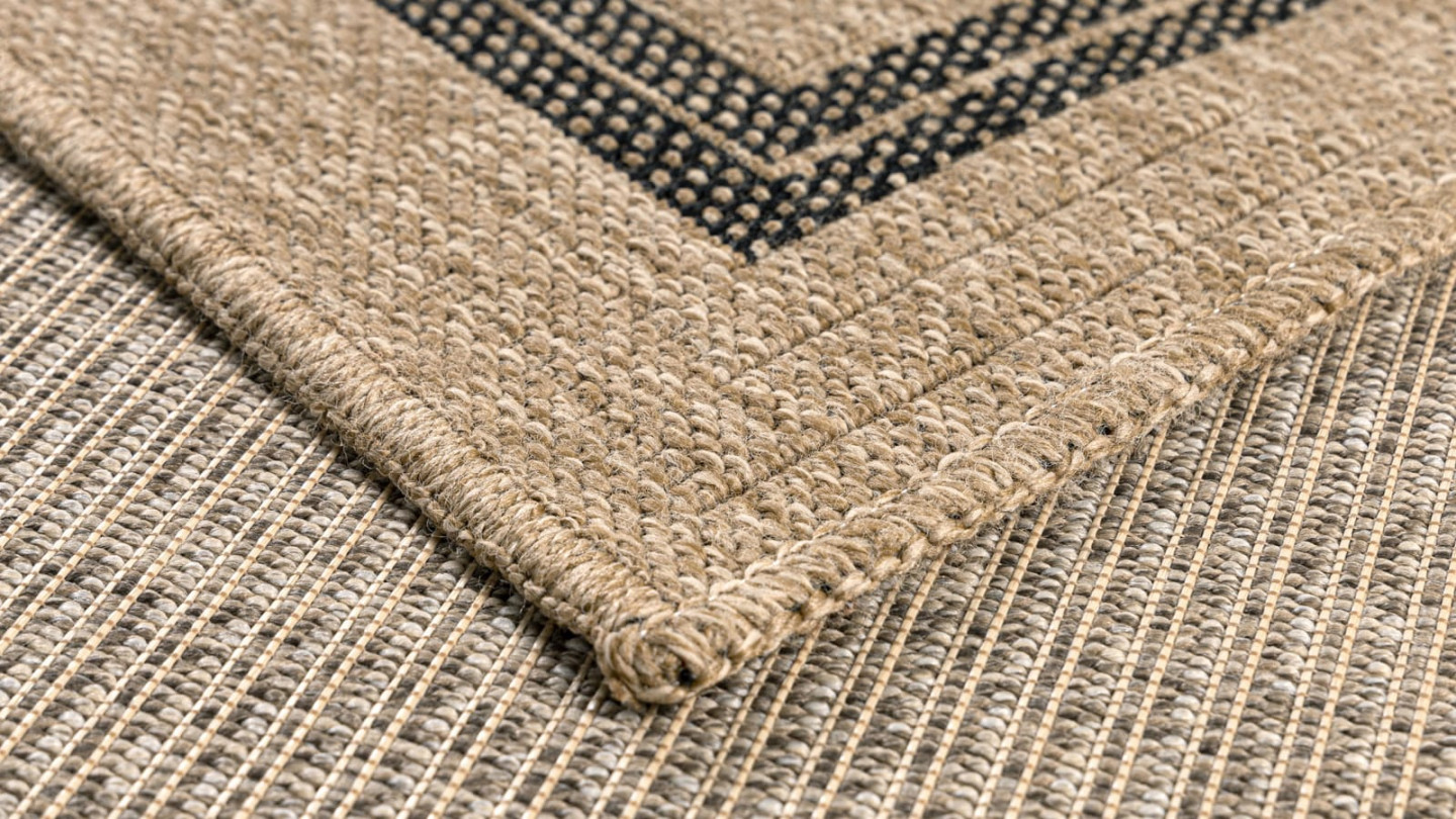 Tapis aspect Jute naturel avec motifs noir 160x230 - Gaia