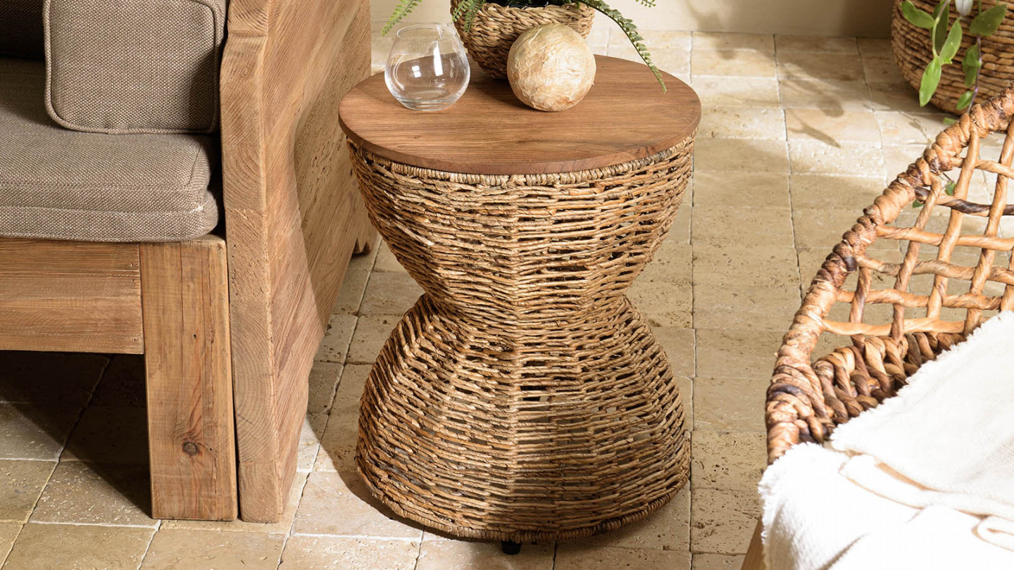 Tabouret beige assise en bois de teck recyclé SIXTINE