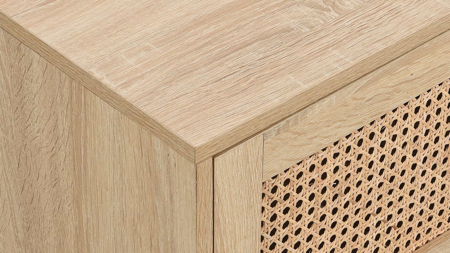 Meuble TV 2 portes en cannage naturel et effet chêne 160 cm - Iris Meuble TV 2 portes en cannage naturel et effet chêne 160 cm - Iris